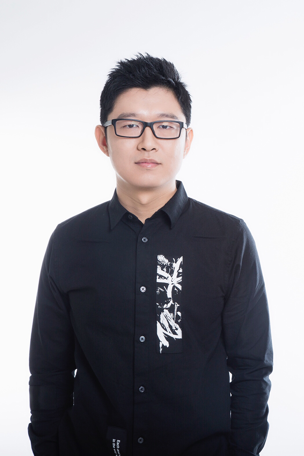 成龙新专辑制作人赵佳霖打造说到做到众星演绎振奋上线