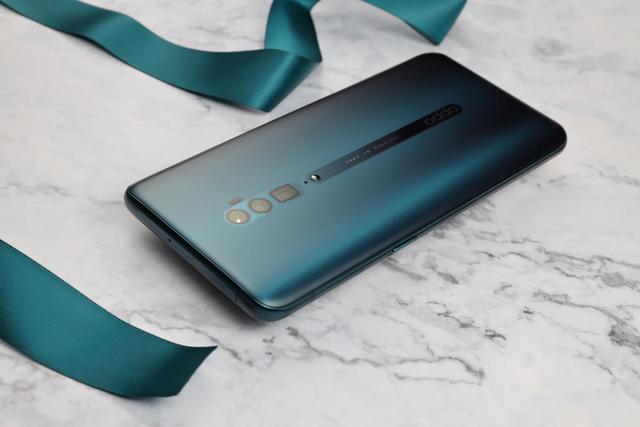 855旗舰基本到位opporeno为何更值得入手