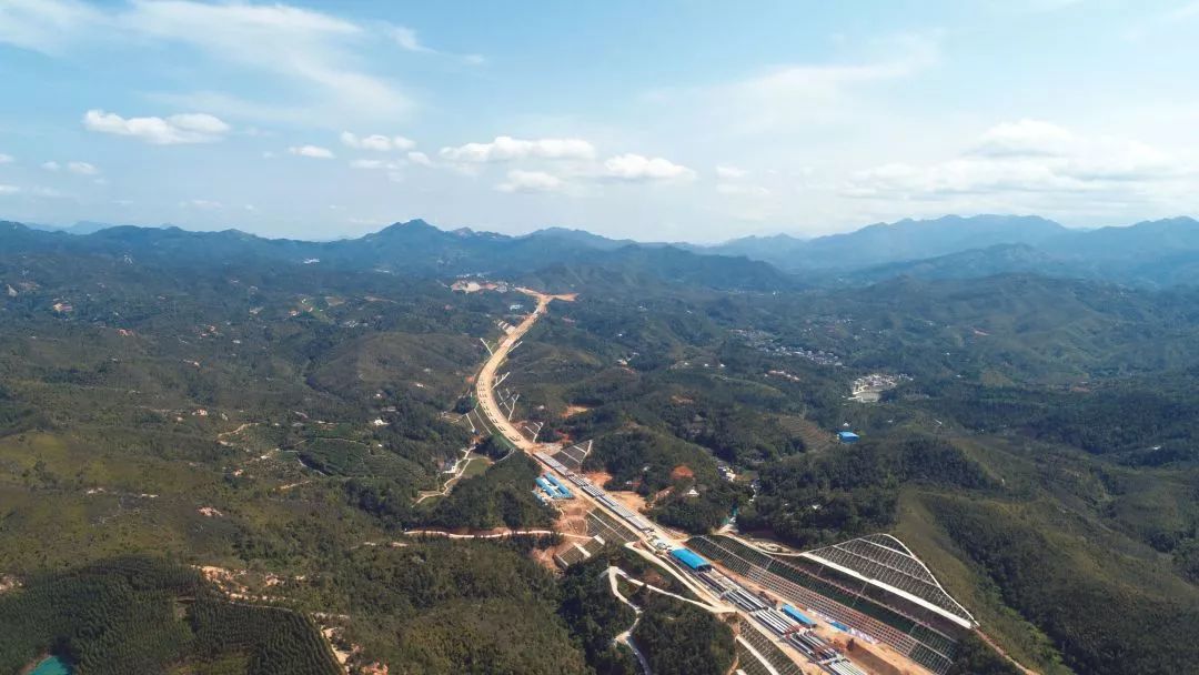 震撼梅州这条快速干线30日通车最新航拍来了