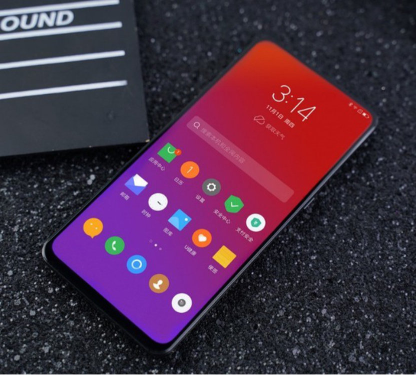 除了这些,联想z5 pro gt版还有着第五代光电屏幕指纹技术,不仅可玩性