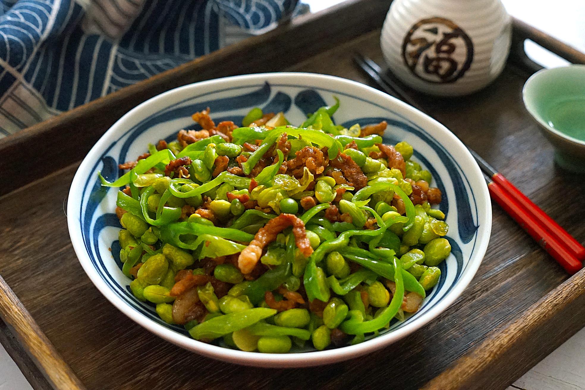 初夏的毛豆最甜嫩,每次和肉丝炒一盘,孩子再也不说没食欲了
