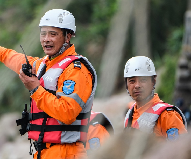 我们救在身旁",台州2019山海应急联合演习在玉环举行_救援