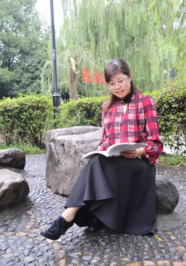 劳模风采爱岗敬业甘于奉献富阳教育系统劳模事迹宣讲二