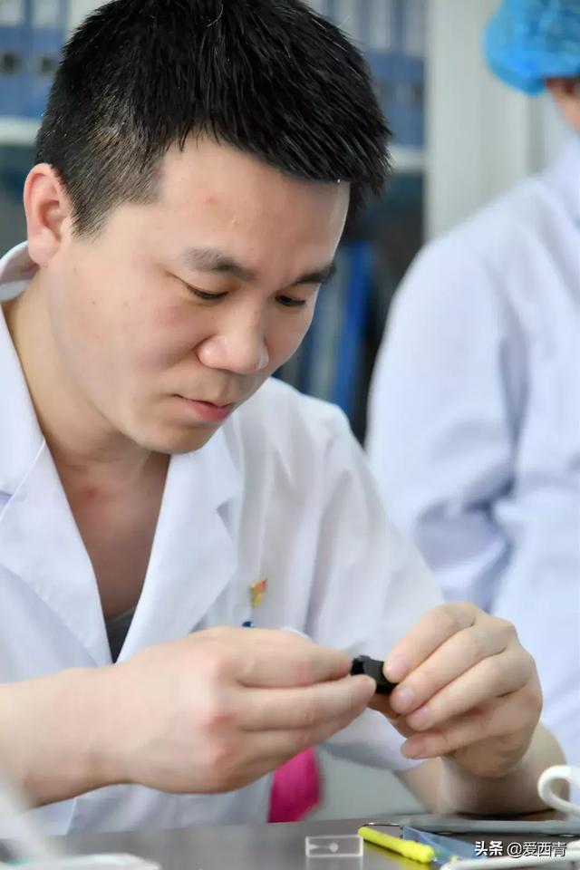 北京口腔医院、石景山区代挂专家号，快速办理，节省时间的简单介绍