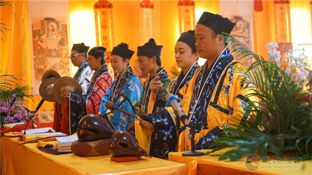 什么节日做超度法事最好-择日必背100个口诀顺口溜