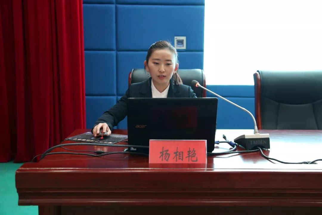 县纪委监委召开纪检监察业务培训会