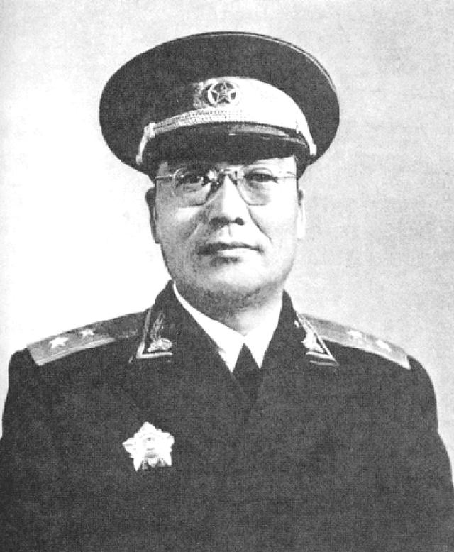 解密在总统身边隐藏时间最长的隐形将军韩练成的谍战风云