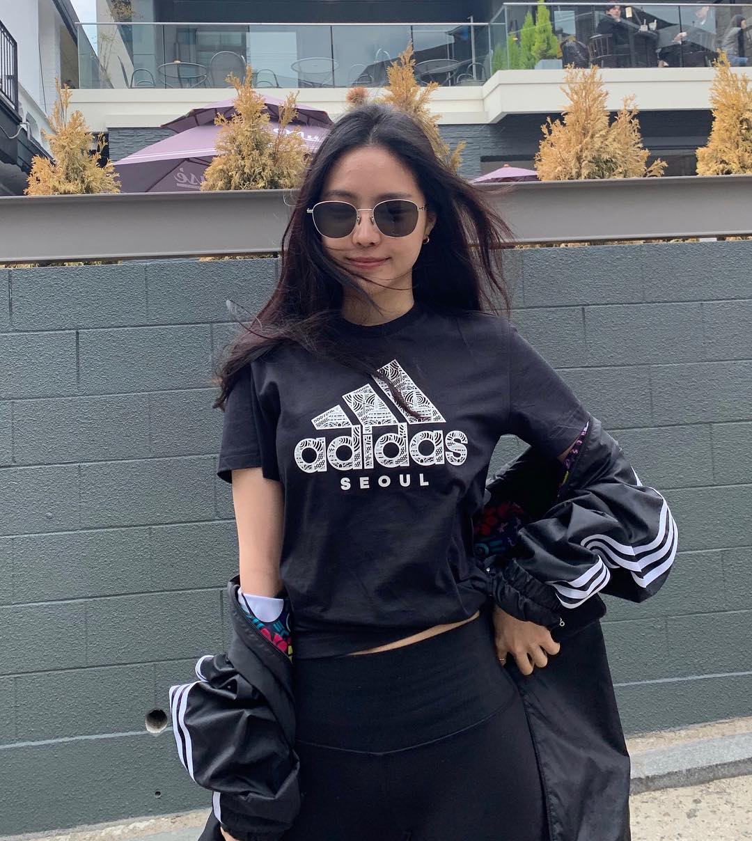 身材完美的孙娜恩 紧身裤女神的优越存在感