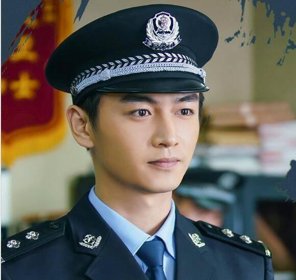 陈晓景甜新戏口碑爆棚!陈晓颜值在线,但景甜粗壮手臂显油腻