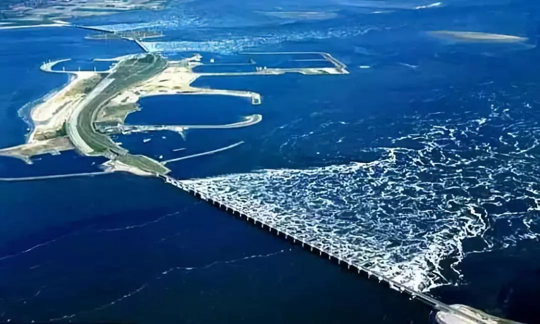 荷兰的超级防洪工程,可抵御万年一遇大洪水_拦海大坝