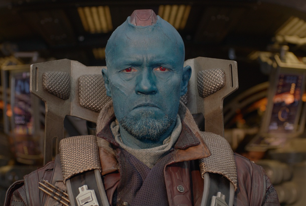 勇度就一直想要抓捕星爵,然而星爵每次却都故意谎骗勇度,不过对星爵甚