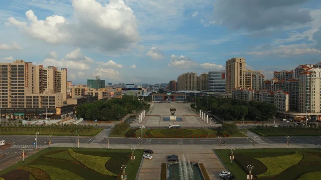 寮步镇大力开展行走寮步专项行动