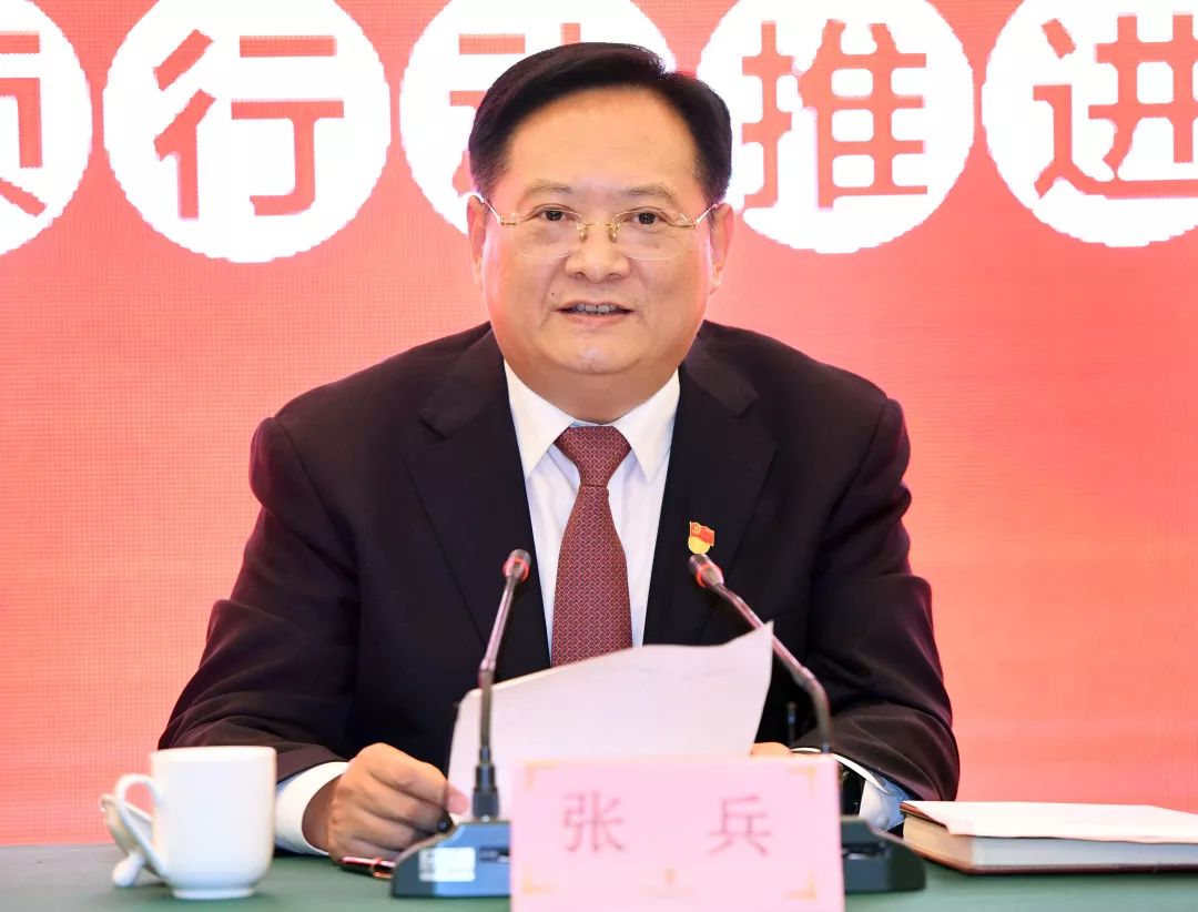 我市隆重庆祝"五一"国际劳动节_张兵