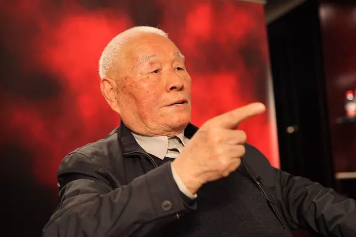 【致敬"五一"】口述浙电光辉历史 传承前辈奋斗基因_郑庆钧