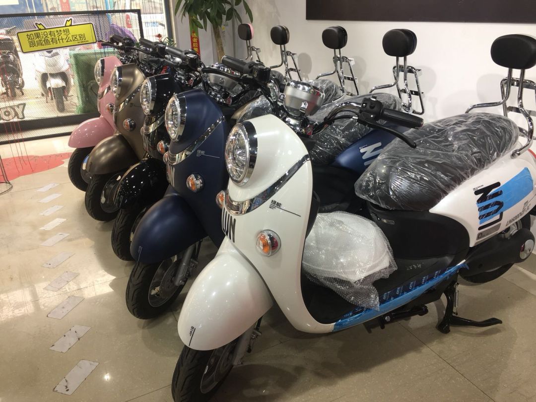 电动车新国标实施后南宁多家店铺销售惨淡半个月仅上牌65辆930新闻眼