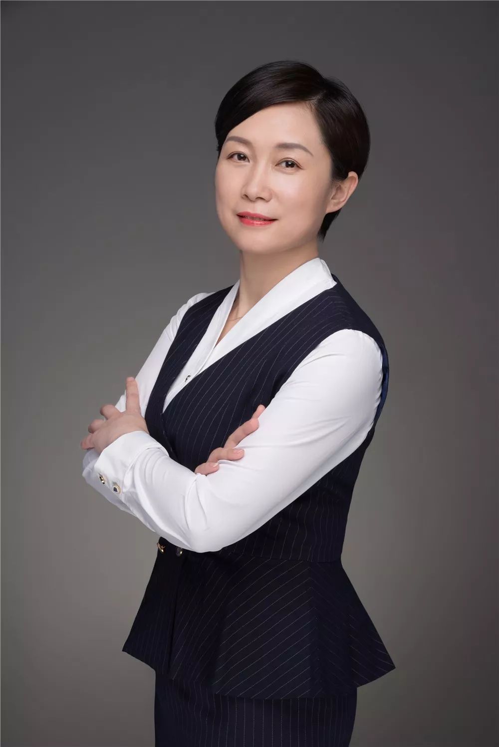 【河南酒店总经理专访系列】许昌鸿宝大酒店总经理裴蕊:用执着书写