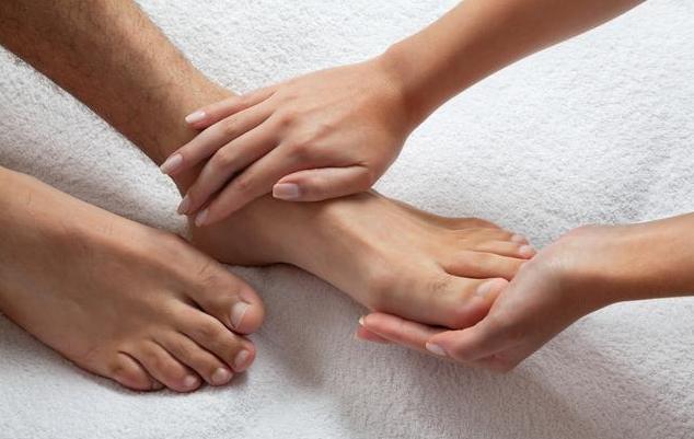 我国女人脚最臭的是哪个地区维度越低脚越臭网友我很无奈