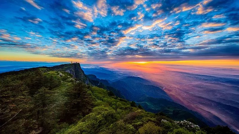 获评首批天府旅游名县,将为峨眉山市插上快速腾飞的翅膀!