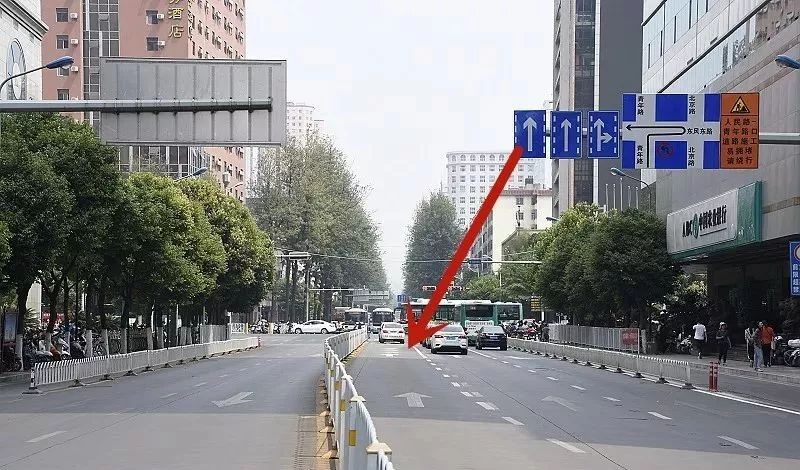 昆明这条路新增掉头车道!怎么走?看这里