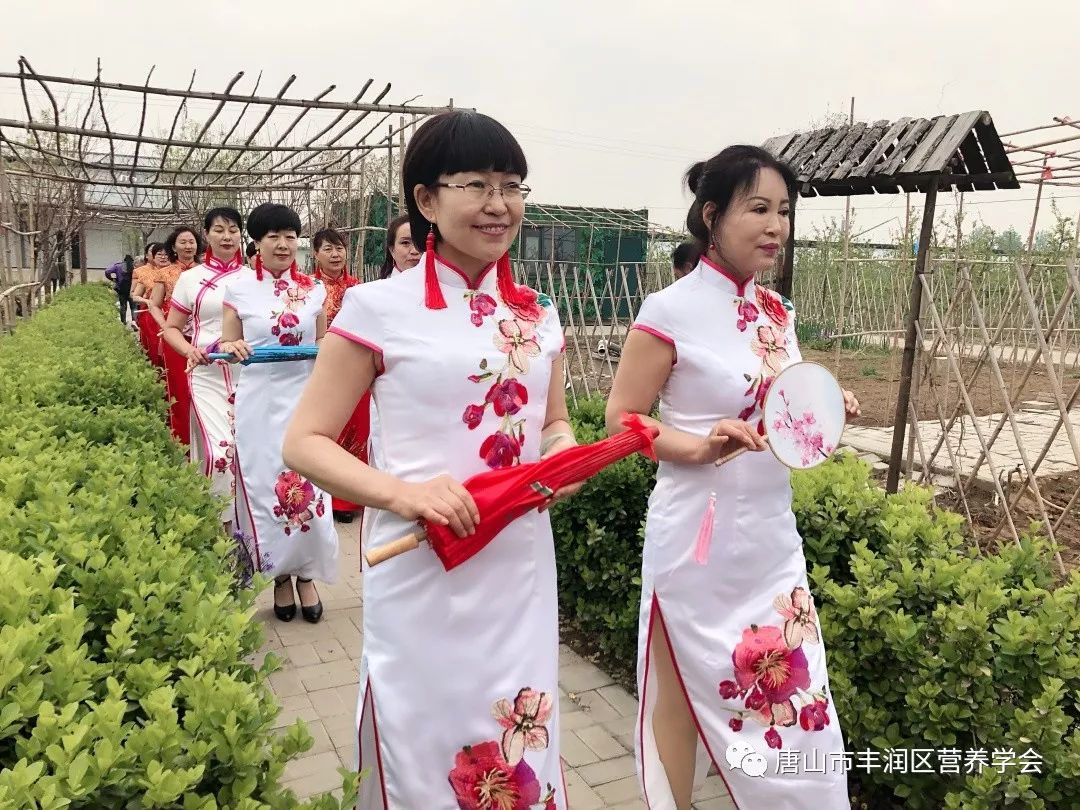 營養女神亮相燕灃園生態農場美到時間靜止