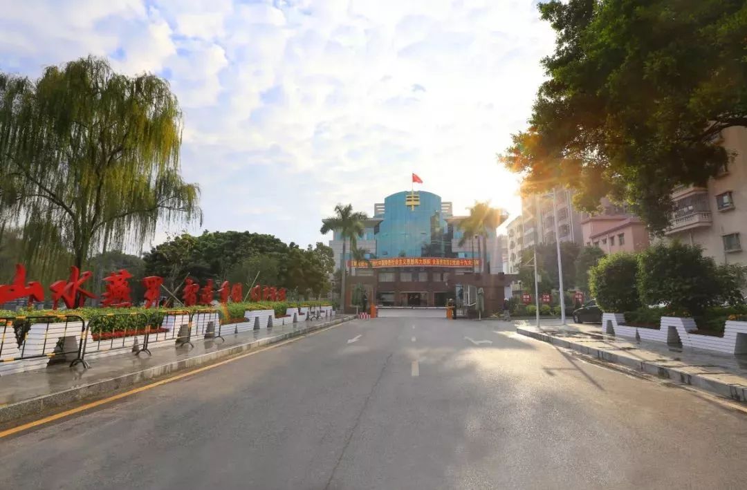 深圳招聘去街道办上班燕罗街道办事处招聘工作人员5月12日截止报名