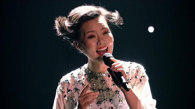 忐忑爆红9年龚琳娜唱歌不是乱叫她这些歌让刘欢都惊艳