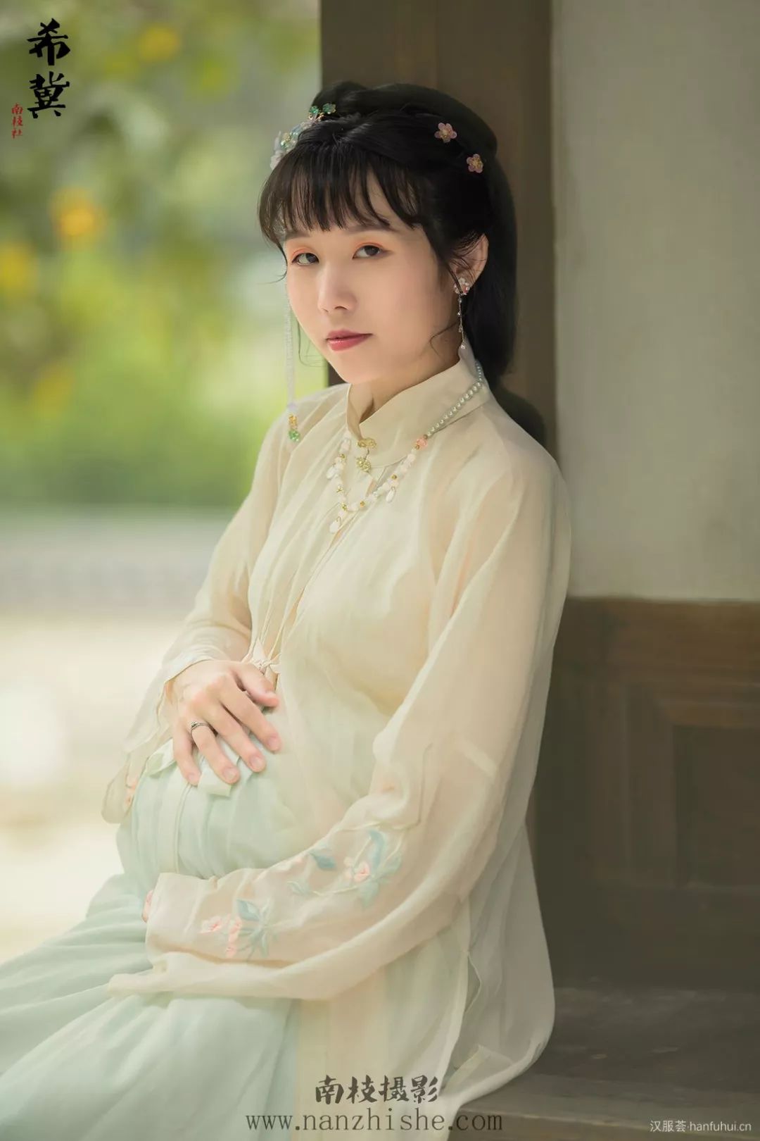 汉服孕照 | 每一个宝宝,都是上天带来的礼物