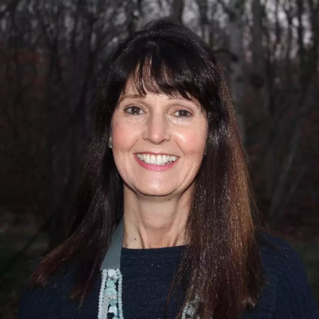 最后的暑期实习机会!_marybeth