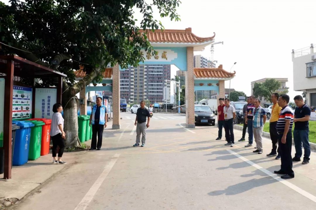 调研组先后视察了宝裕村,横栏镇大件垃圾处理中心,西冲市场以及横栏