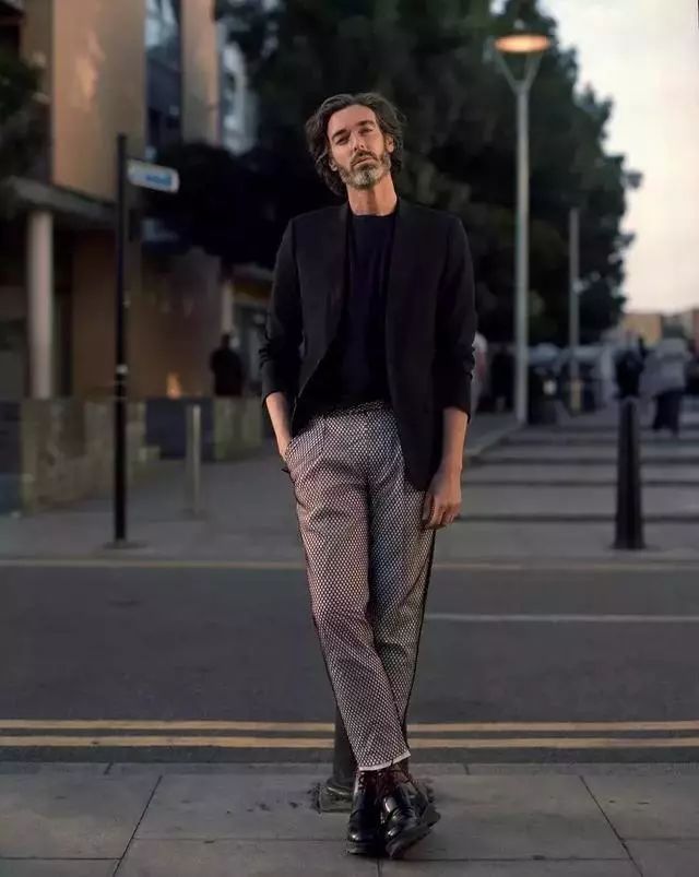 有颜有身材是很好,但不代表穿衣就能绝对完美_richard