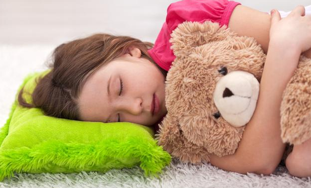 原创儿童睡觉磨牙,家长要仔细分辨,可能暗示了4种健康问题