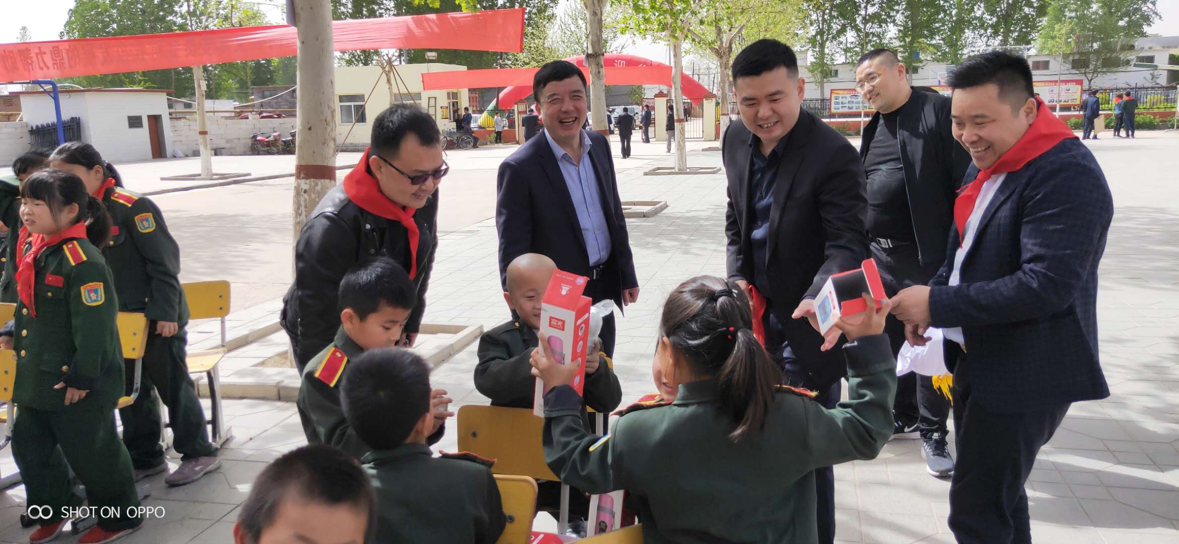 河北省河南商会常务副会长兼秘书长,党支部副书记侯新建,河南省建设厅