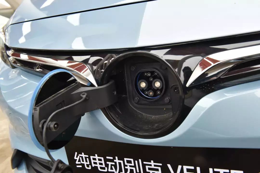试驾别克首款纯电动车型VELITE 6，续航301公里