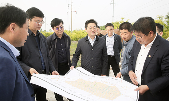 李亦博调研城建重点工作