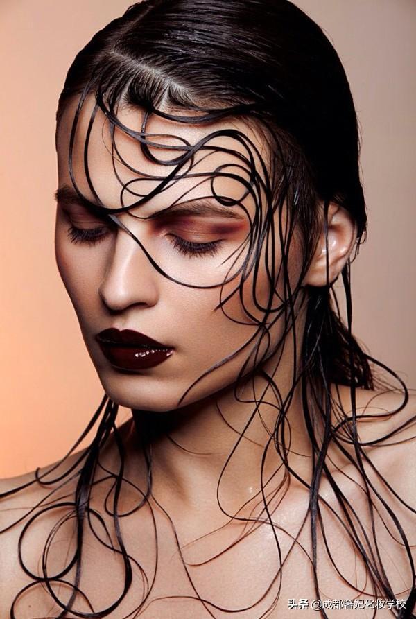 灵感元素|湿发造型,不可多得的时尚创想