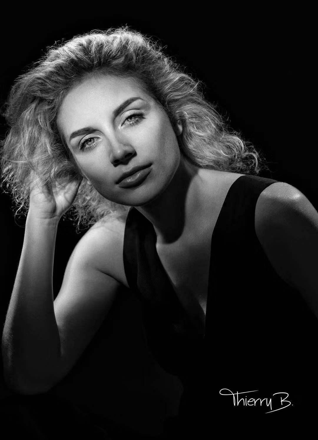 名流必备丨光影雕刻家thierrybornier的肖像热潮