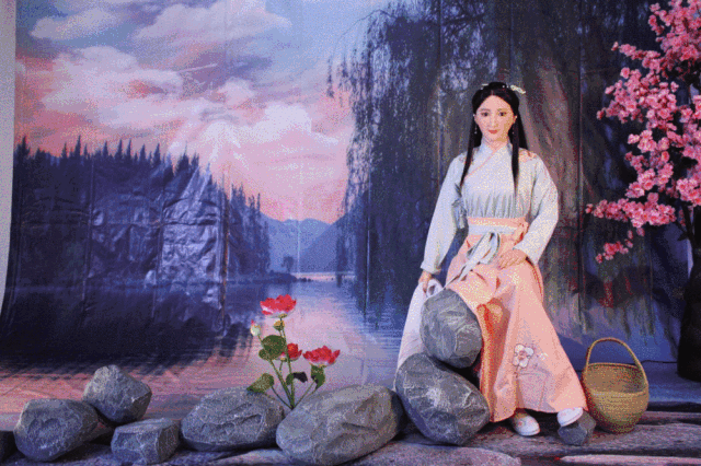 六月飞雪还大玩穿越这个五一艾比在南楚古都等你搞事情