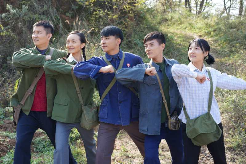 苹果红了是部好电影_影片