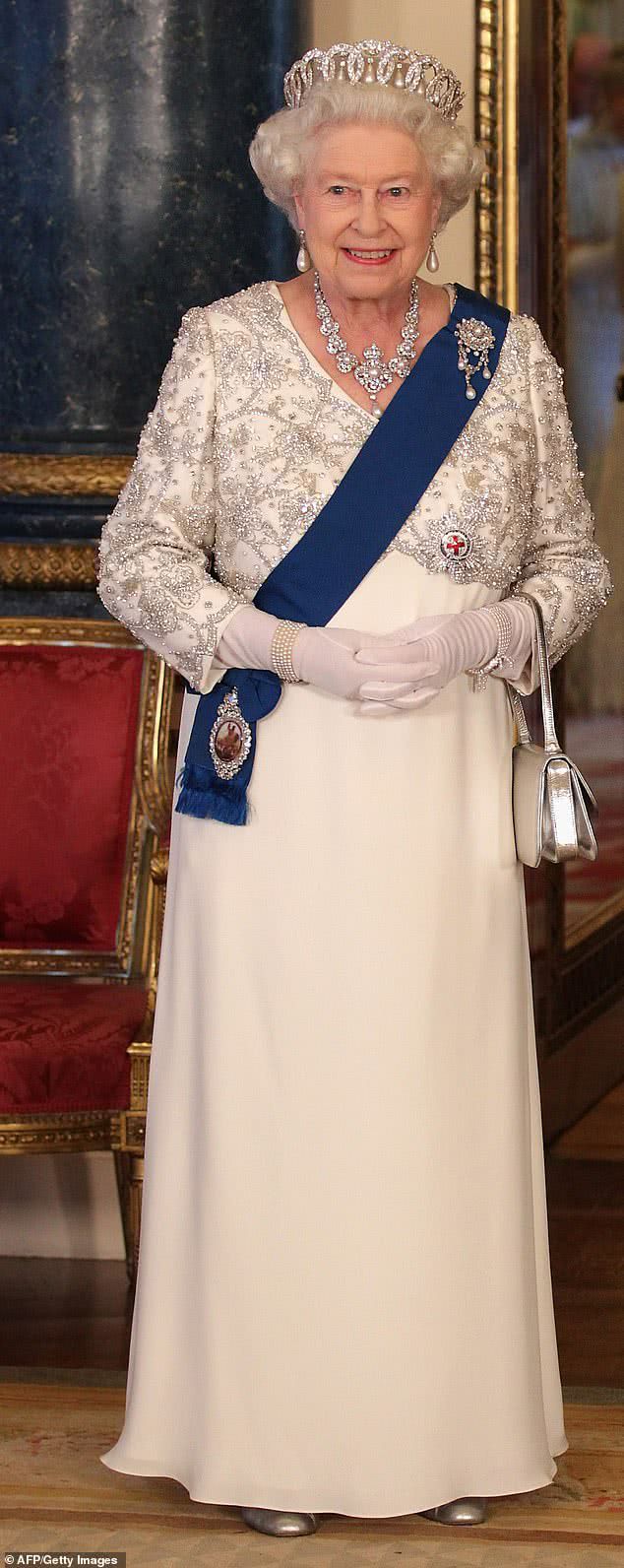 原创定了女王将给凯特王妃颁发与卡米拉王妃一样的皇家勋章