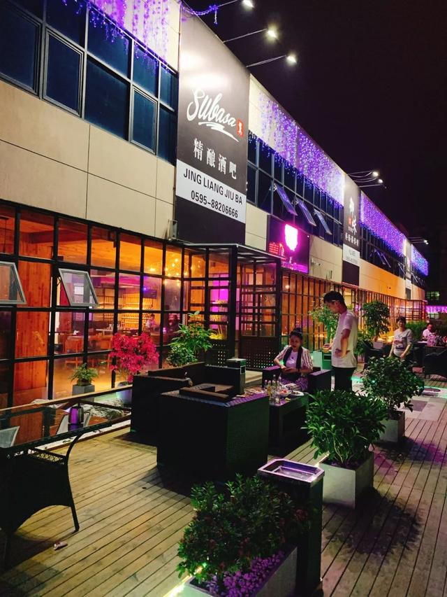 免费喝藏在晋江的600㎡梦幻精酿小酒馆一曝光就被挤爆