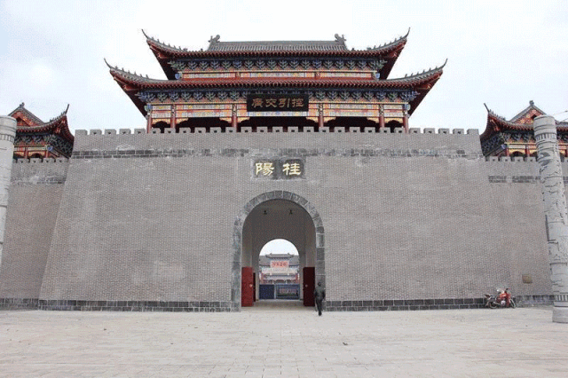 桂阳古城郡蝶恋谷综合公园五盖山滑雪场汝城九龙江玻璃栈桥而若是想在