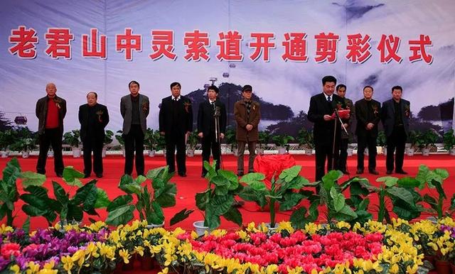 青山绿水间的筑梦人访河南省劳动模范获得者杨植森