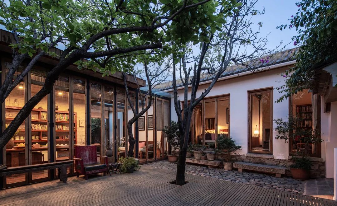 这个民宿太低调没招牌没广告在大理古城就是一户普通的白族人家