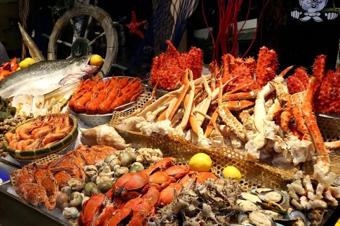 豪华自助餐盛宴没有256g的胃不要来