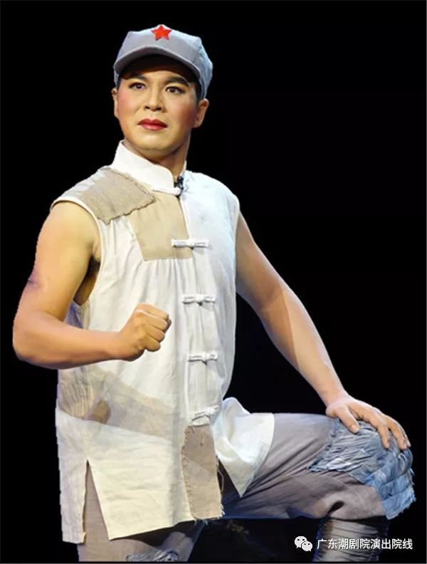 戏讯两天连演三场陈立君接棒红军阿姆巡演本周六重温怀旧胶片潮剧老