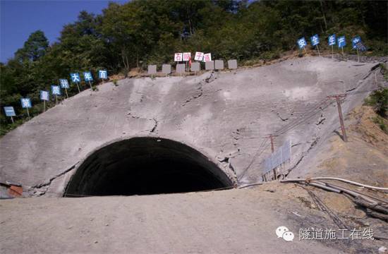 隧道工程发展迅猛,大跨度,短长隧道往往伴随着地质不良,带有浅埋,偏压