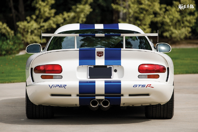 1998 dodge viper gts-r