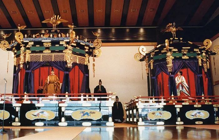 实时德仁继承三大神器成为日本新天皇诸多看点尚未揭晓