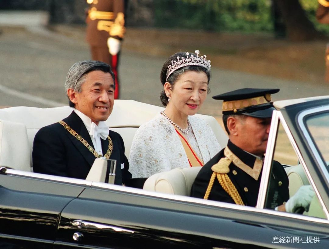 实时德仁继承三大神器成为日本新天皇诸多看点尚未揭晓