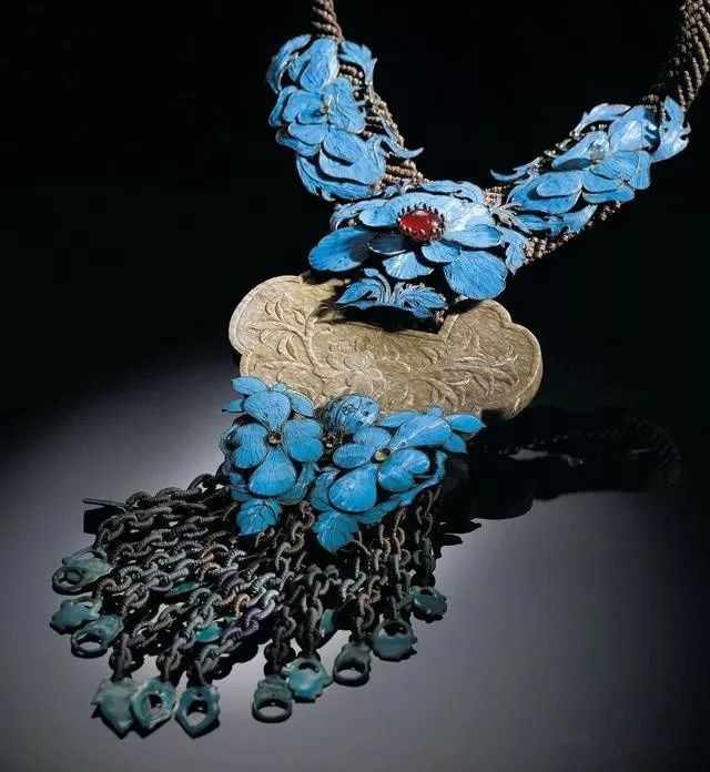 明清帝后饰品鬓边的奢华